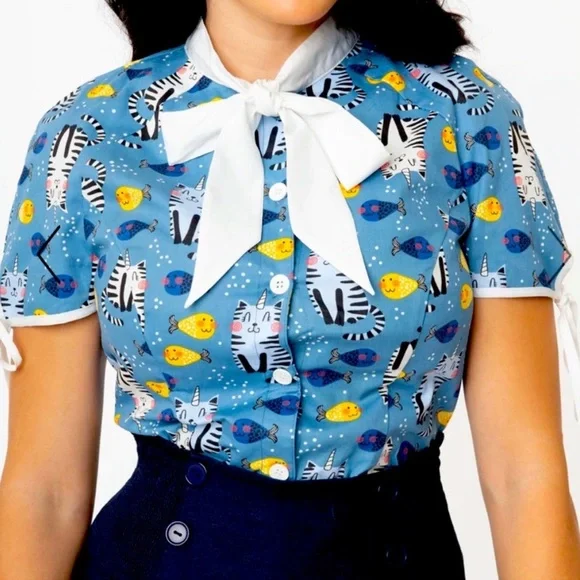 Unique Vintage Unicorn Cat & Fish Print Caticorns Chita Blouse & Bow Tie NWT L - Picture 4 of 10